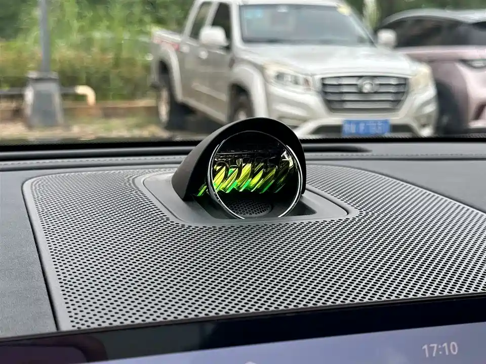 HarmonyOS Ask the world M9