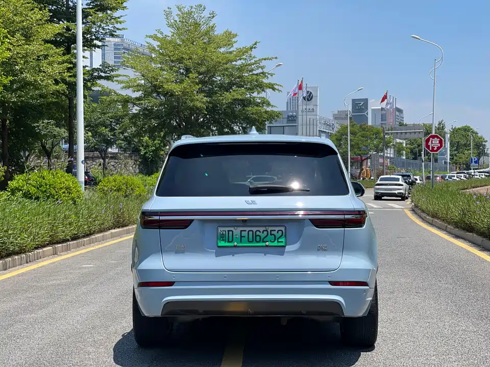 Li Auto Ideal ONE