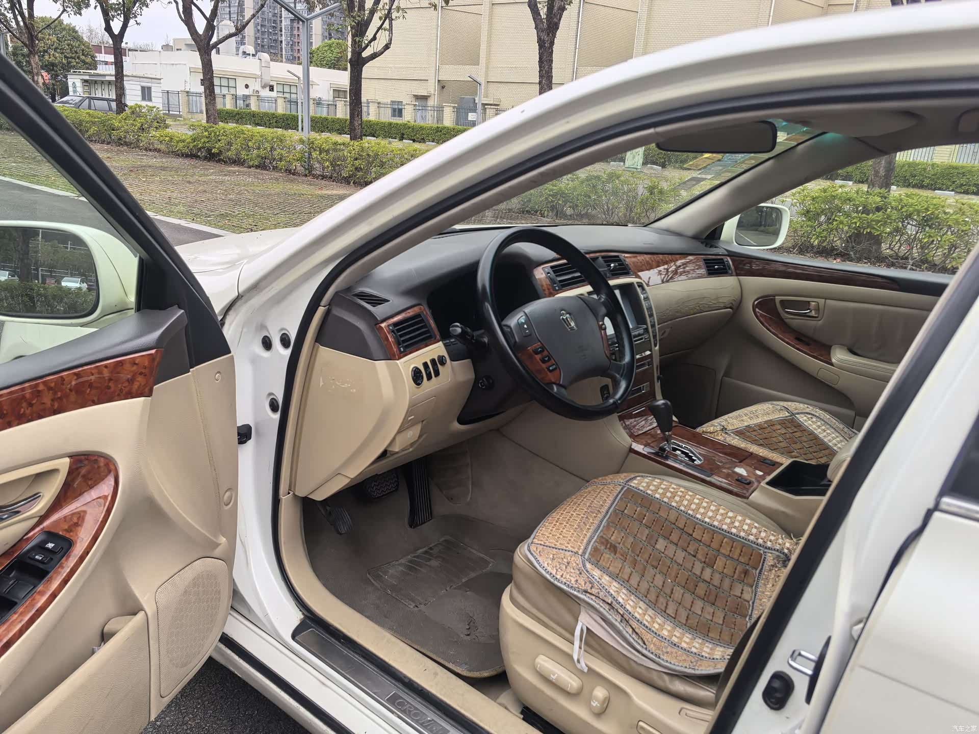 Toyota Crown, 2007 10