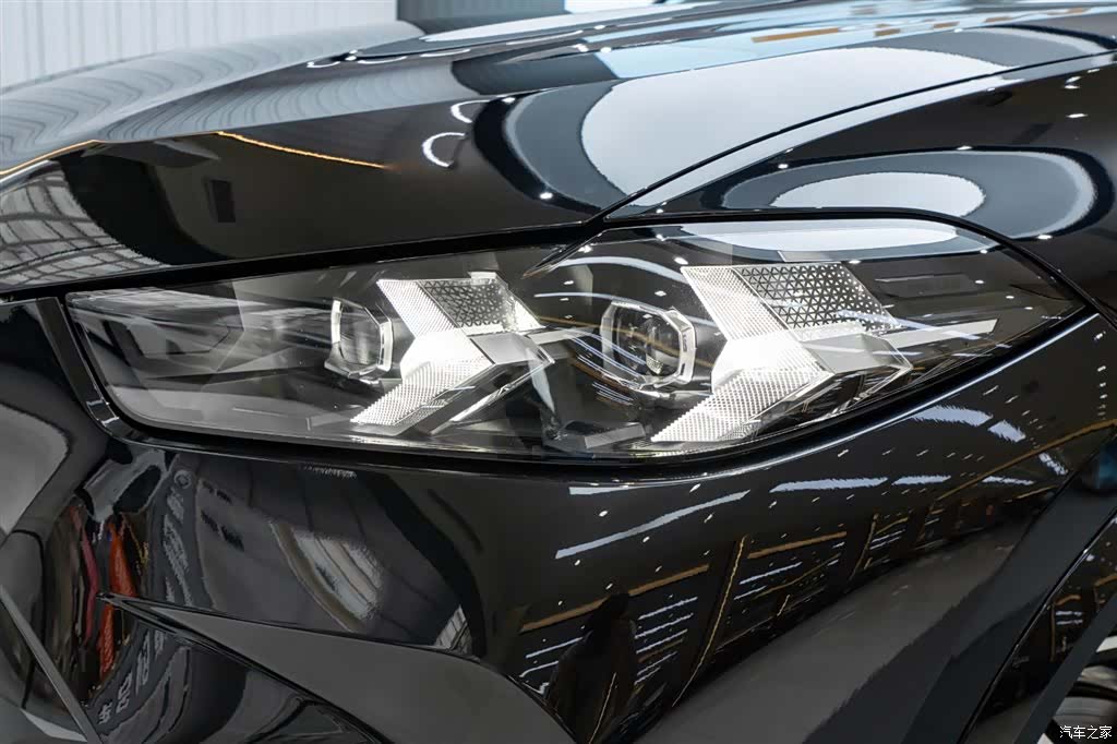 BMW X5, 2023 3