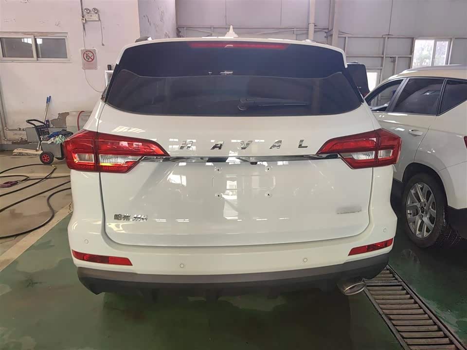 Haval M6