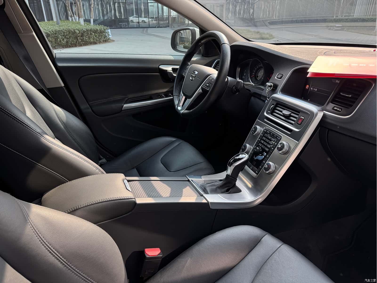 Volvo S60, 2018 20