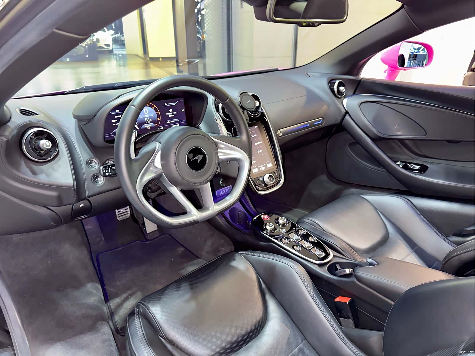 McLaren GT, 2022 9