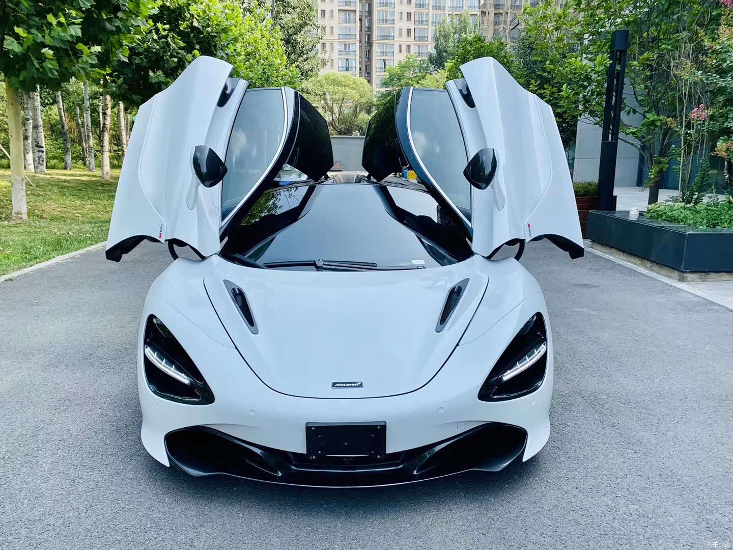 McLaren 720S