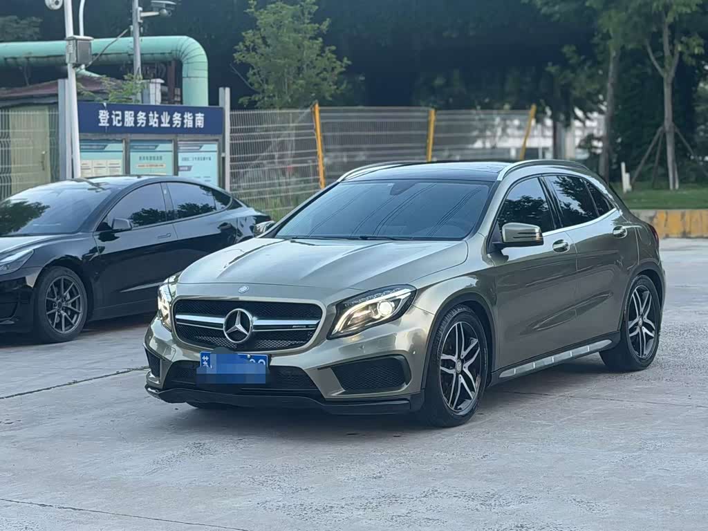 Mercedes-Benz GLA
