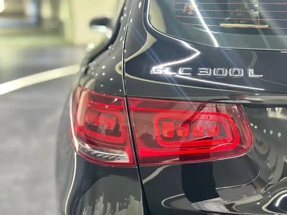 Mercedes-Benz GLC Mercedes-Benz GLC