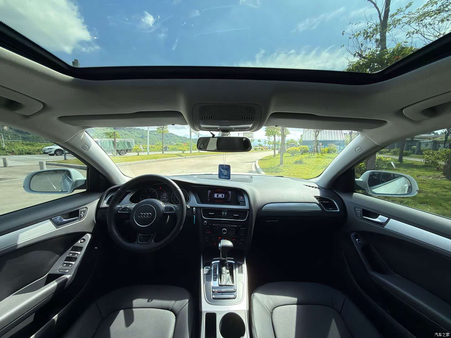 Audi A4L, 2014 2