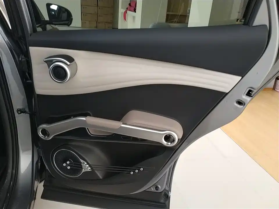 BYD Yuan PLUS BYD Yuan PLUS
