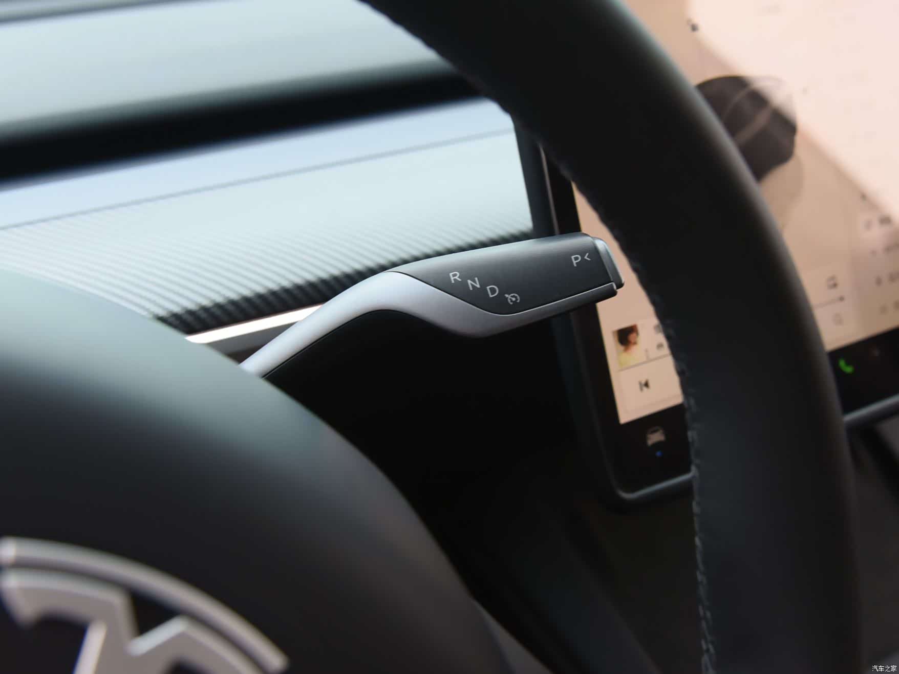 Tesla Model Y, 2024 10