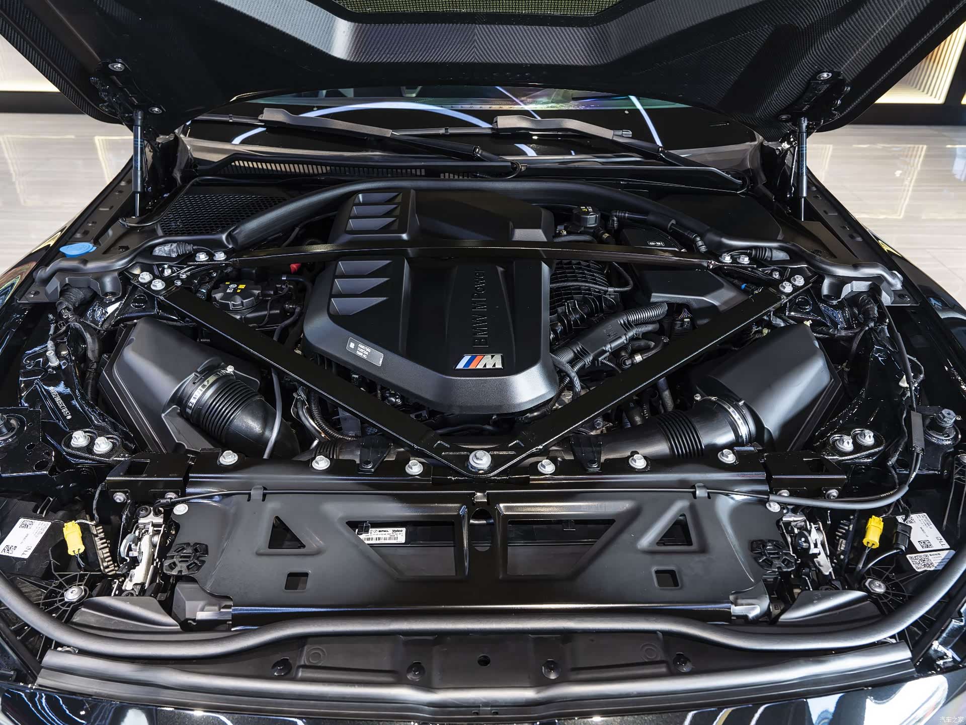 BMW M4, 2025 11