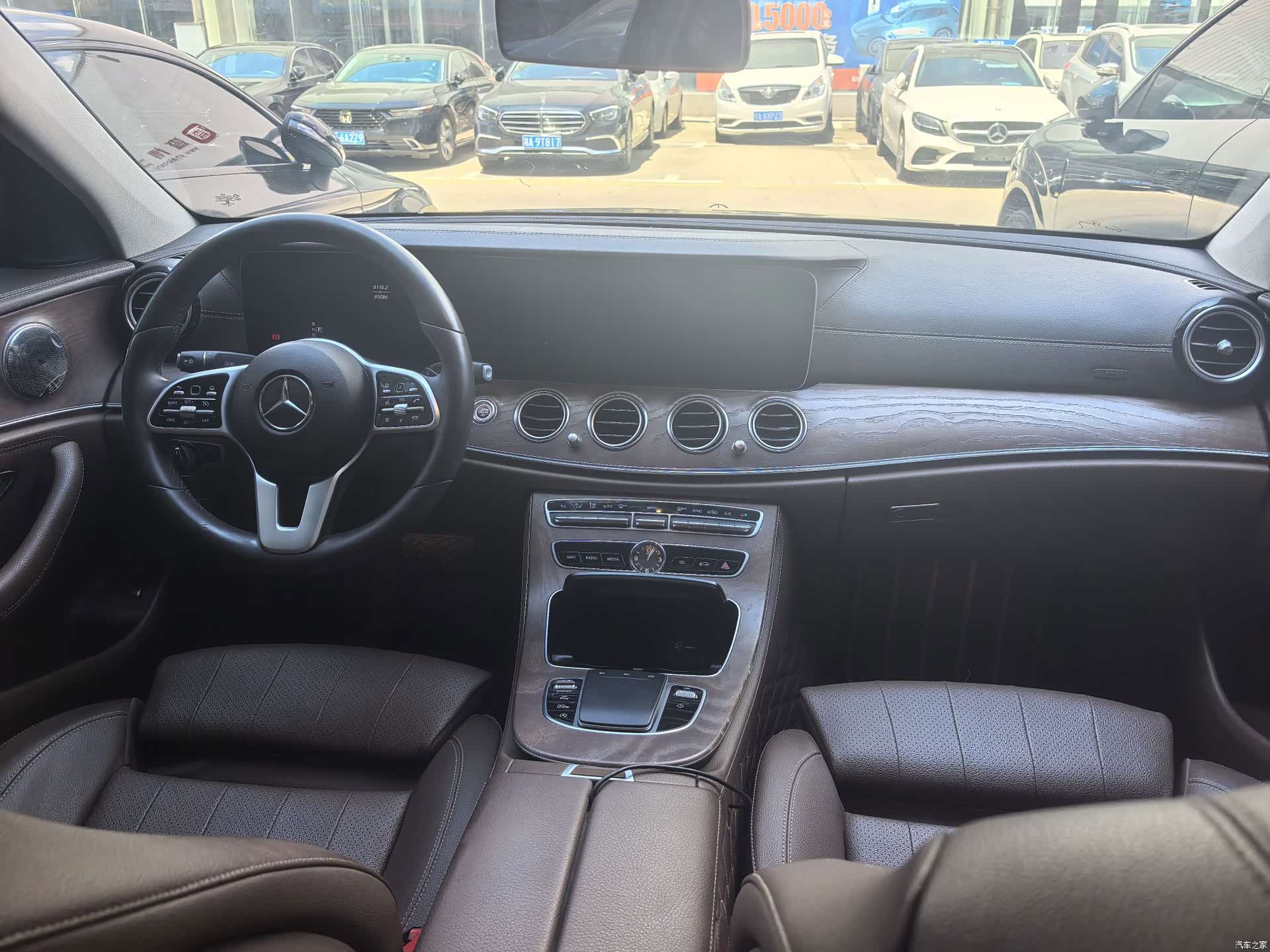 Mercedes-Benz E-Class, 2020 10