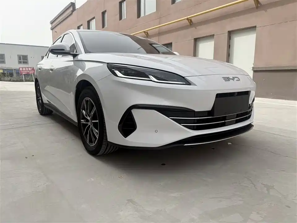 BYD Seal 06