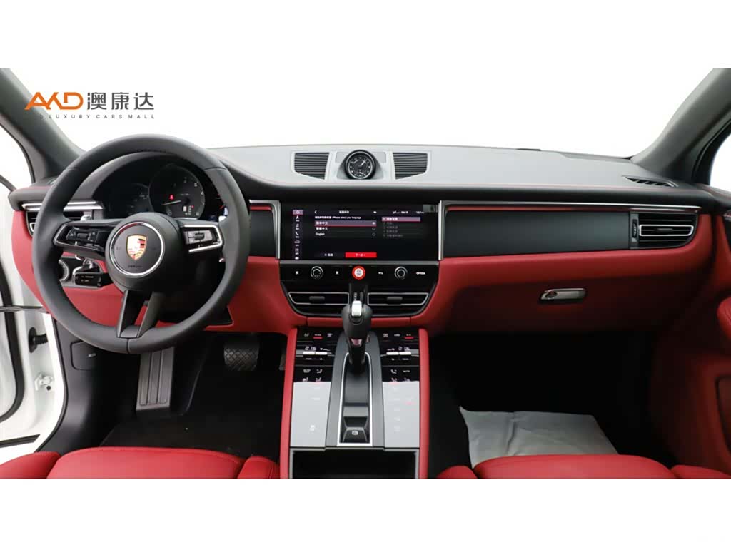 Porsche Macan, 2022 все фото