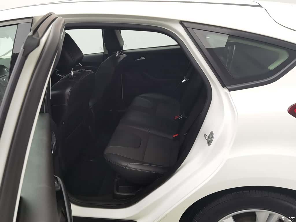 Ford Focus, 2014 15