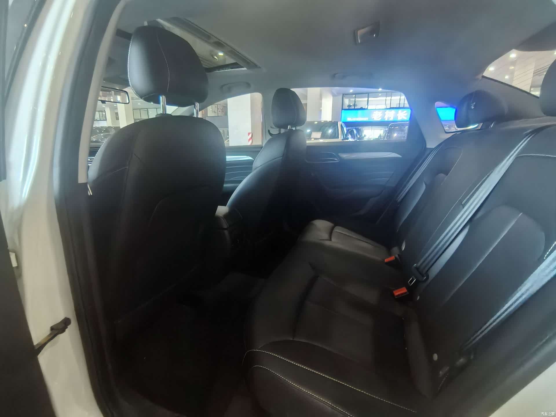 Roewe i6, 2017 4