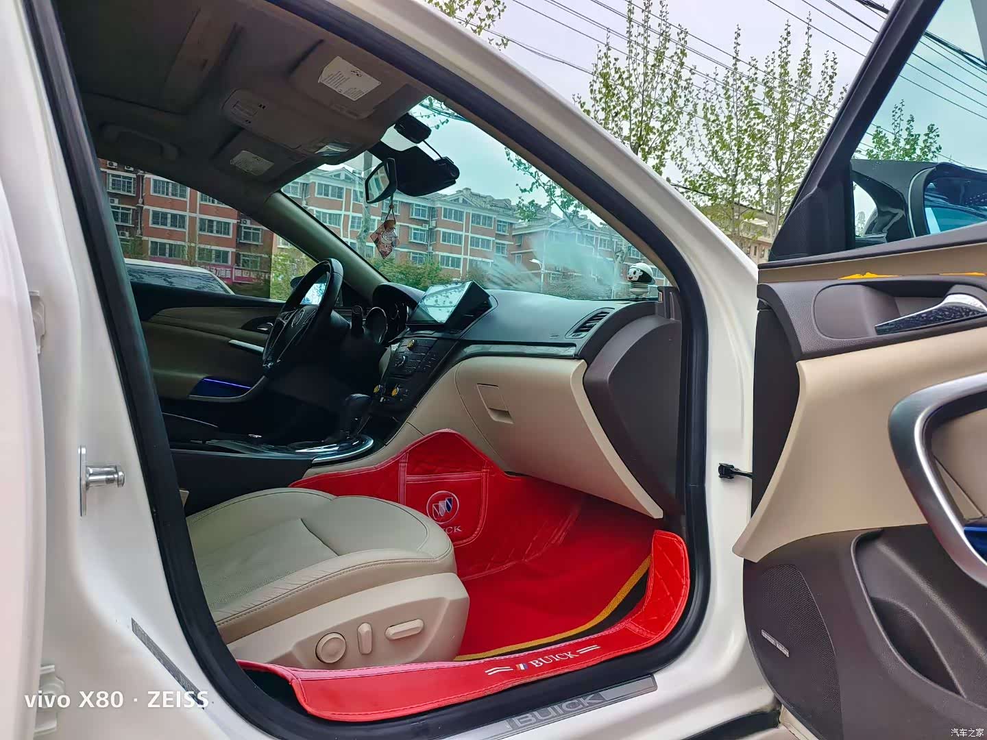 Buick Regal, 2010 3