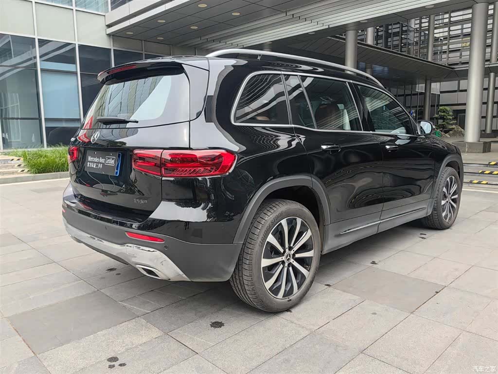 Mercedes-Benz GLB, 2025 6