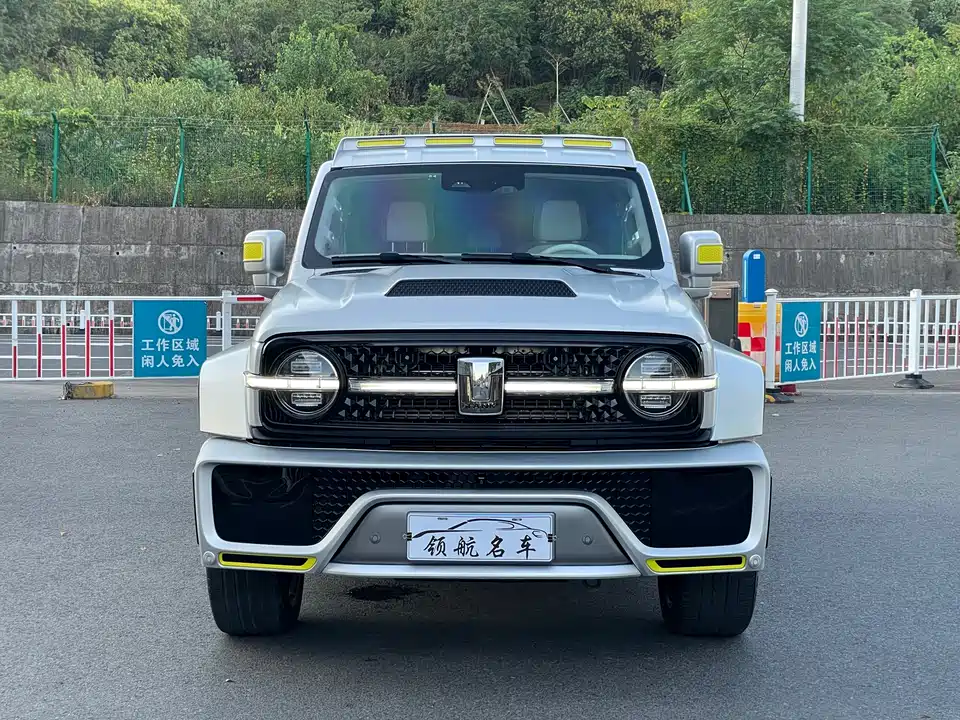 CrossBoundary Co-creation tank 300