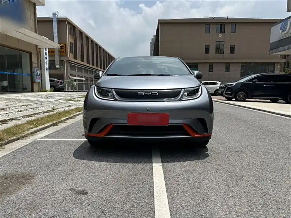 BYD dolphin