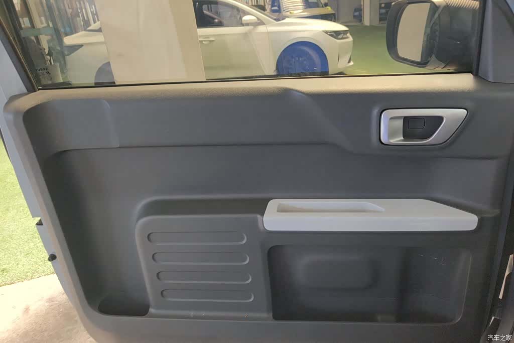 Geely Panda, 2024 7