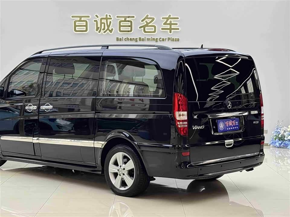 Mercedes-Benz Viano