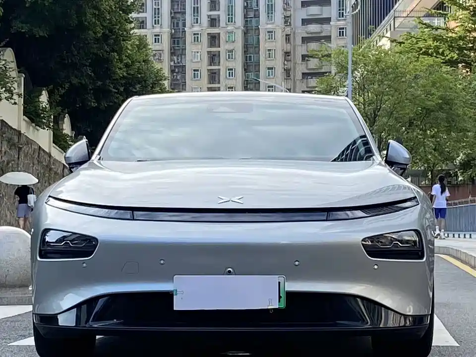 XPENG P7