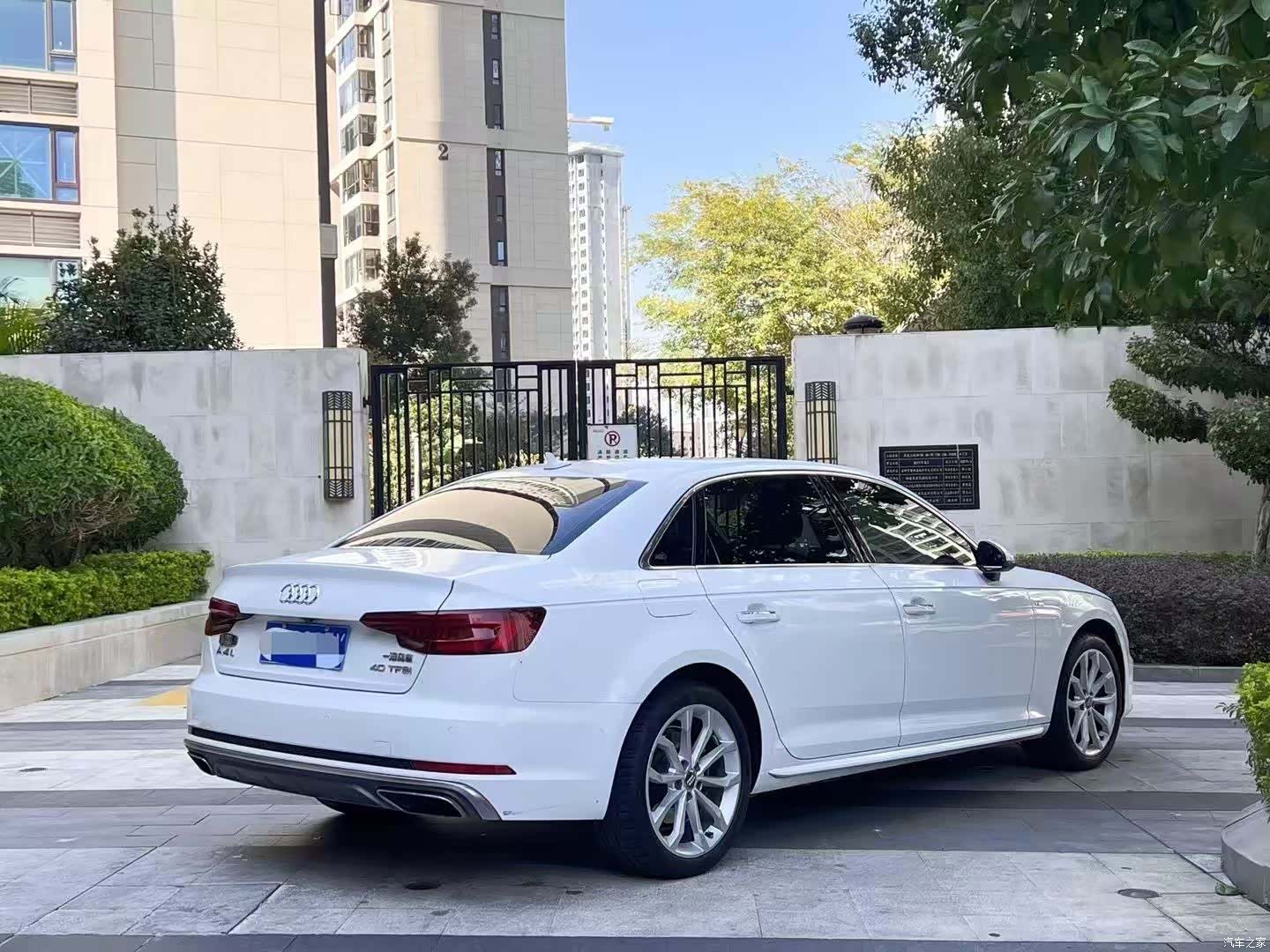 Audi A4L, 2019 6