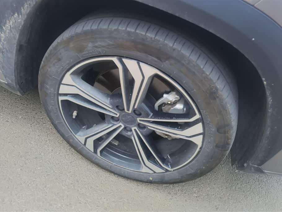 Geely Galaxy Galaxy L7