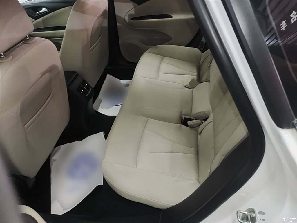 Buick Verano, 2017 17