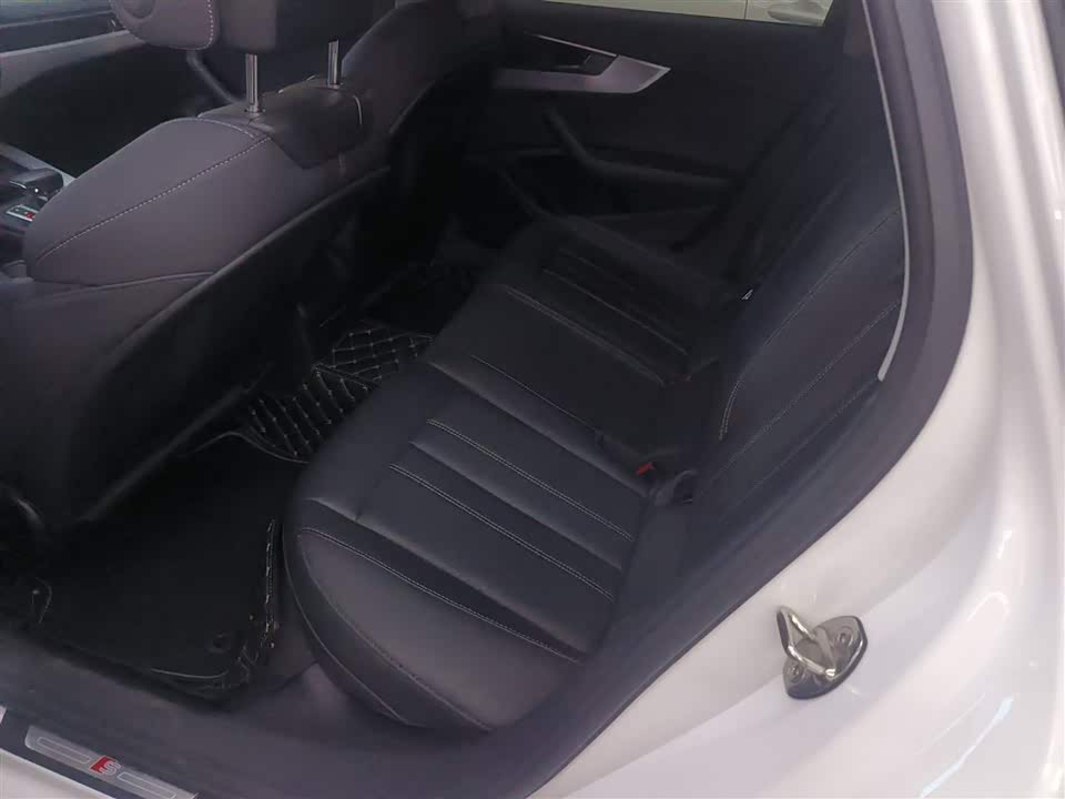Audi A4L Audi A4L