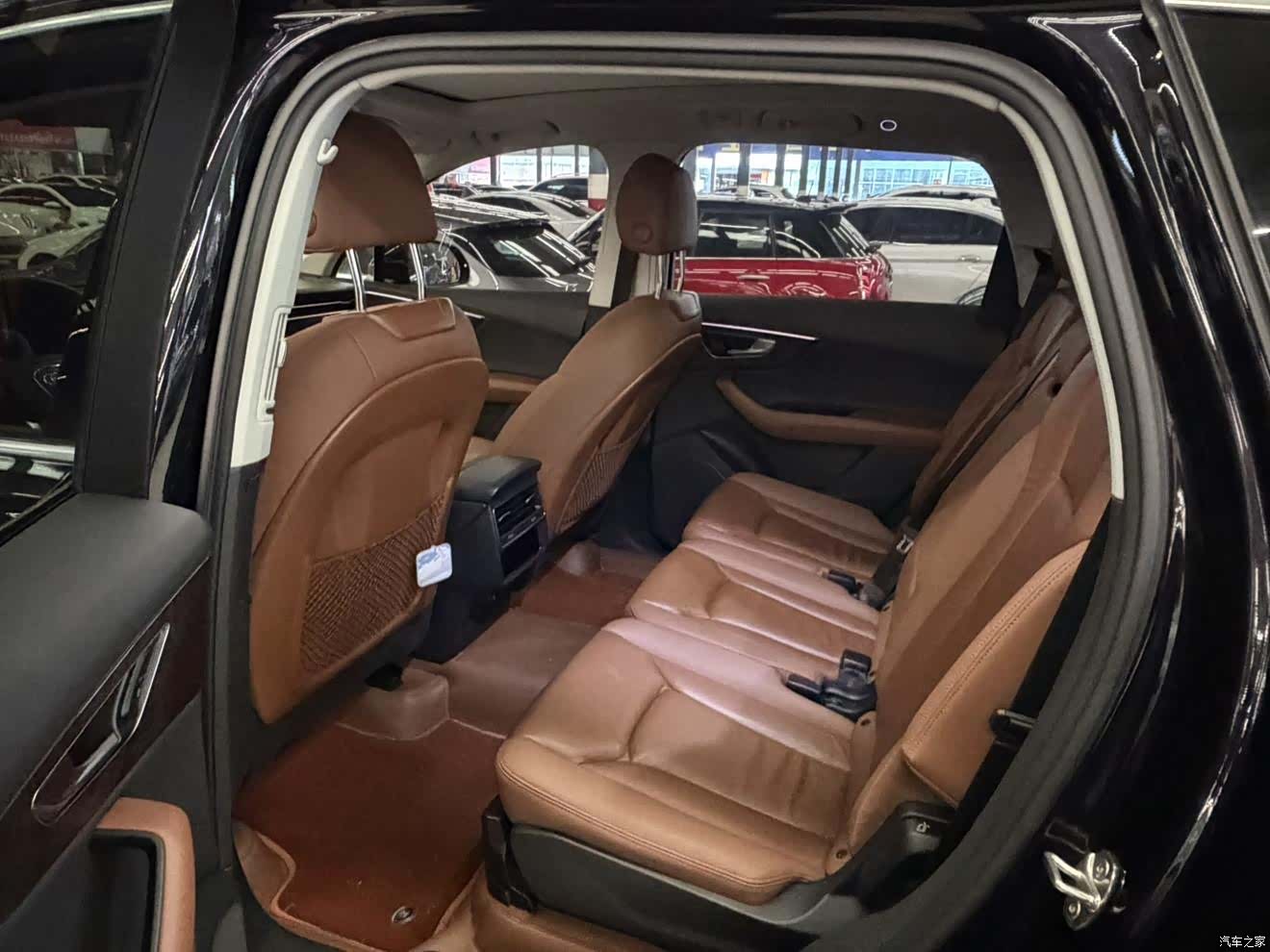 Audi Q7, 2020 9