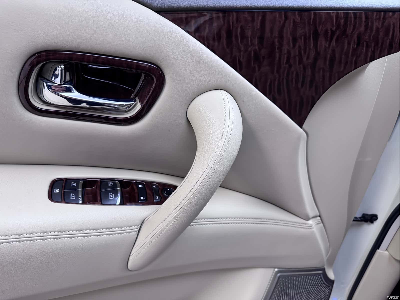 Nissan Patrol, 2020 6