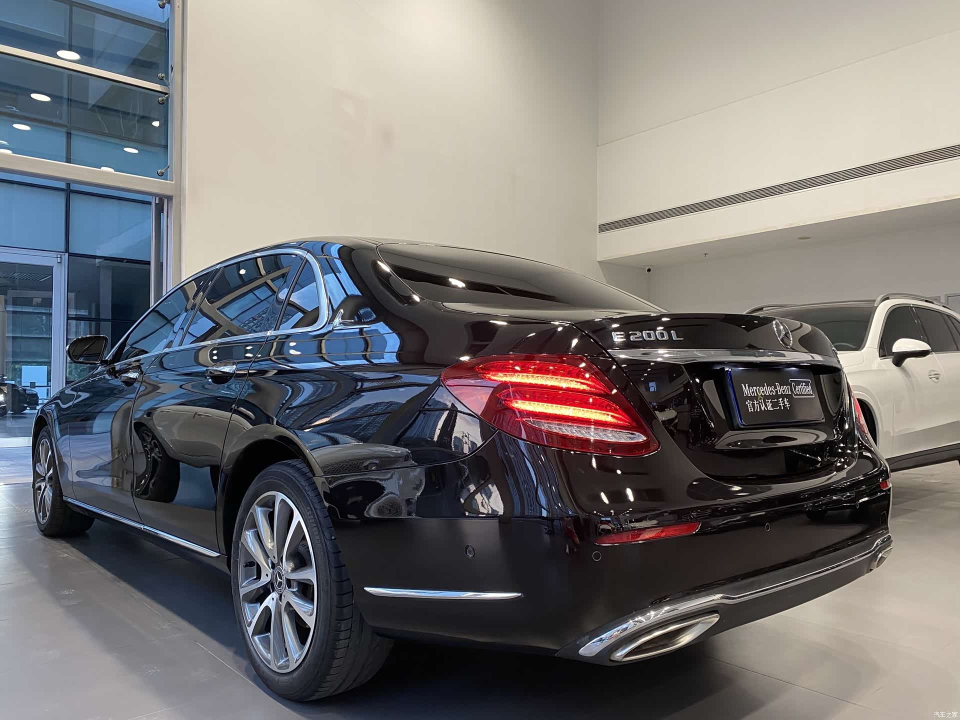 Mercedes-Benz E-Class, 2018 13