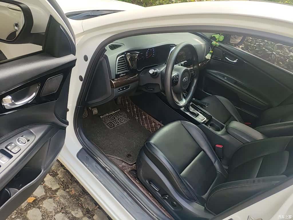 Kia K4, 2016 12