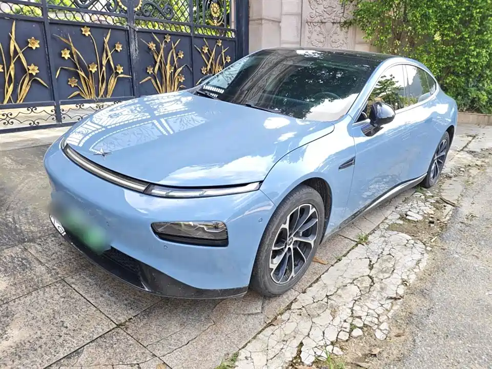 XPENG P7