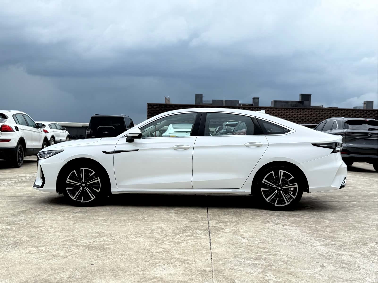 Chery Arrizo 8, 2024 16