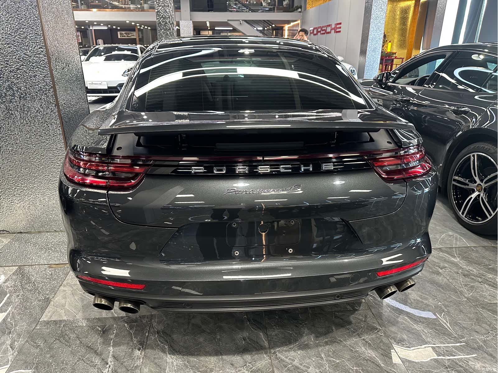 Porsche Panamera, 2018 19