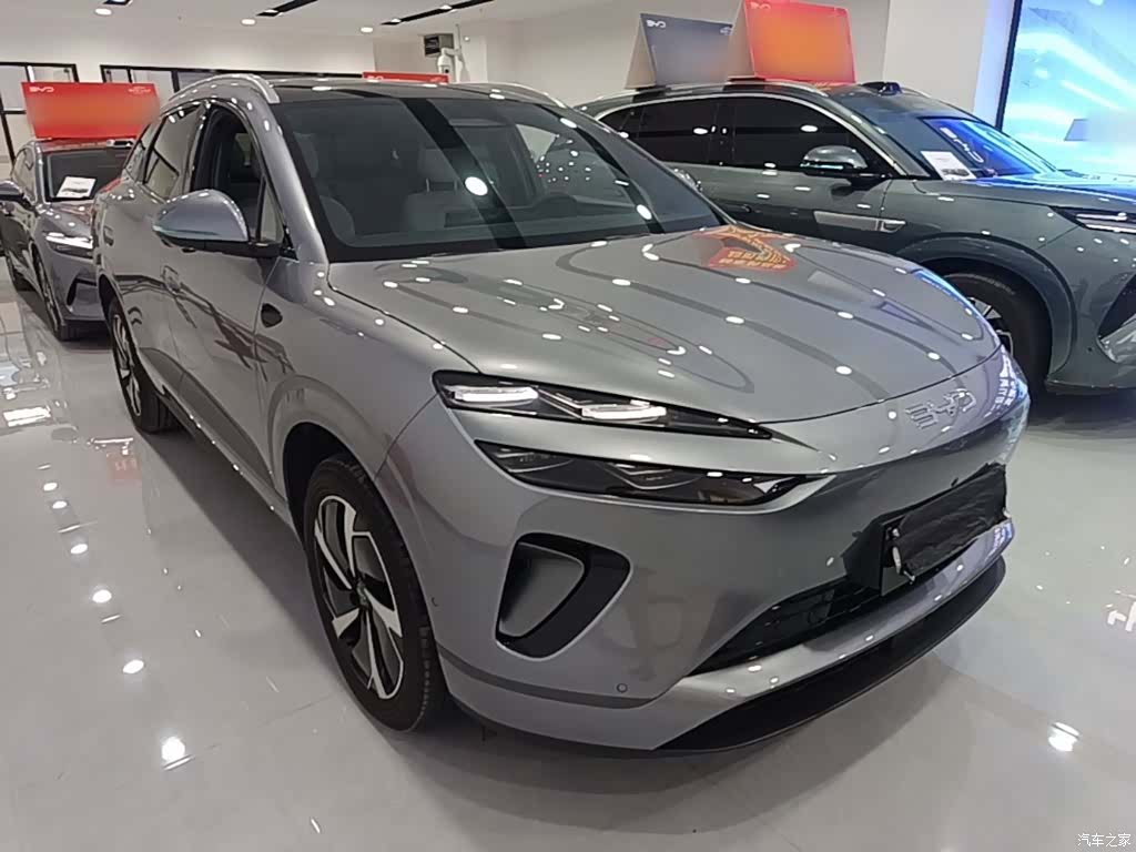 BYD HiAce, 2025 4