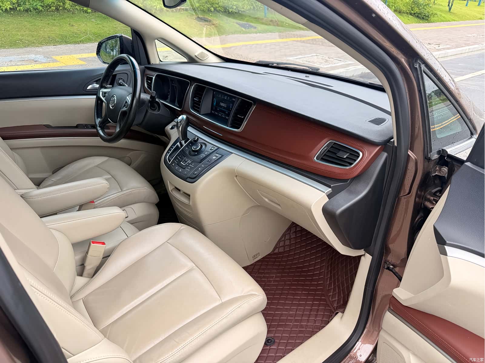 Buick GL8, 2019 12
