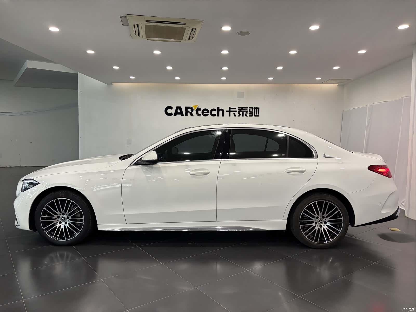 Mercedes-Benz C-Class, 2025 18