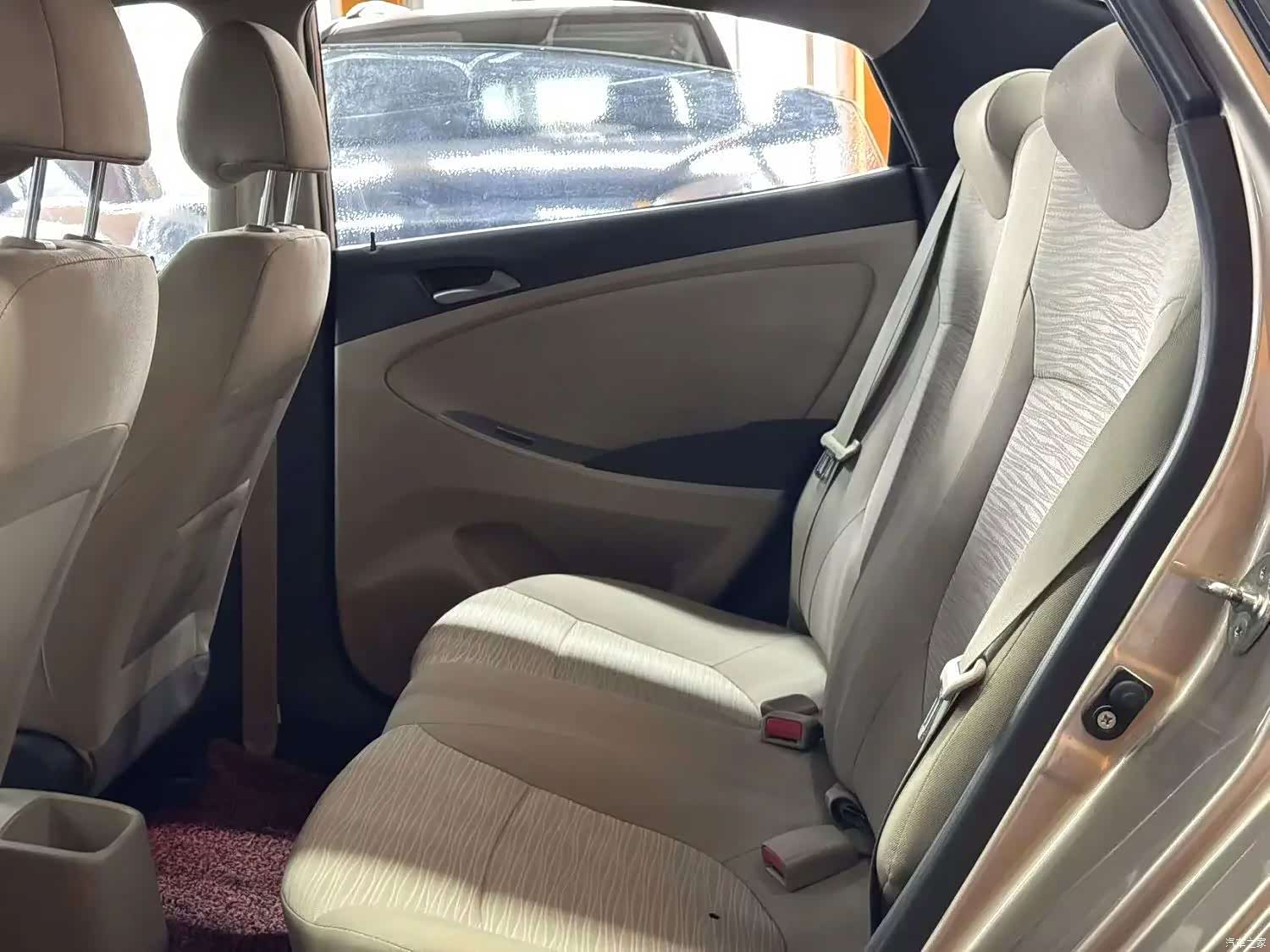 Hyundai GLS, 2017 4