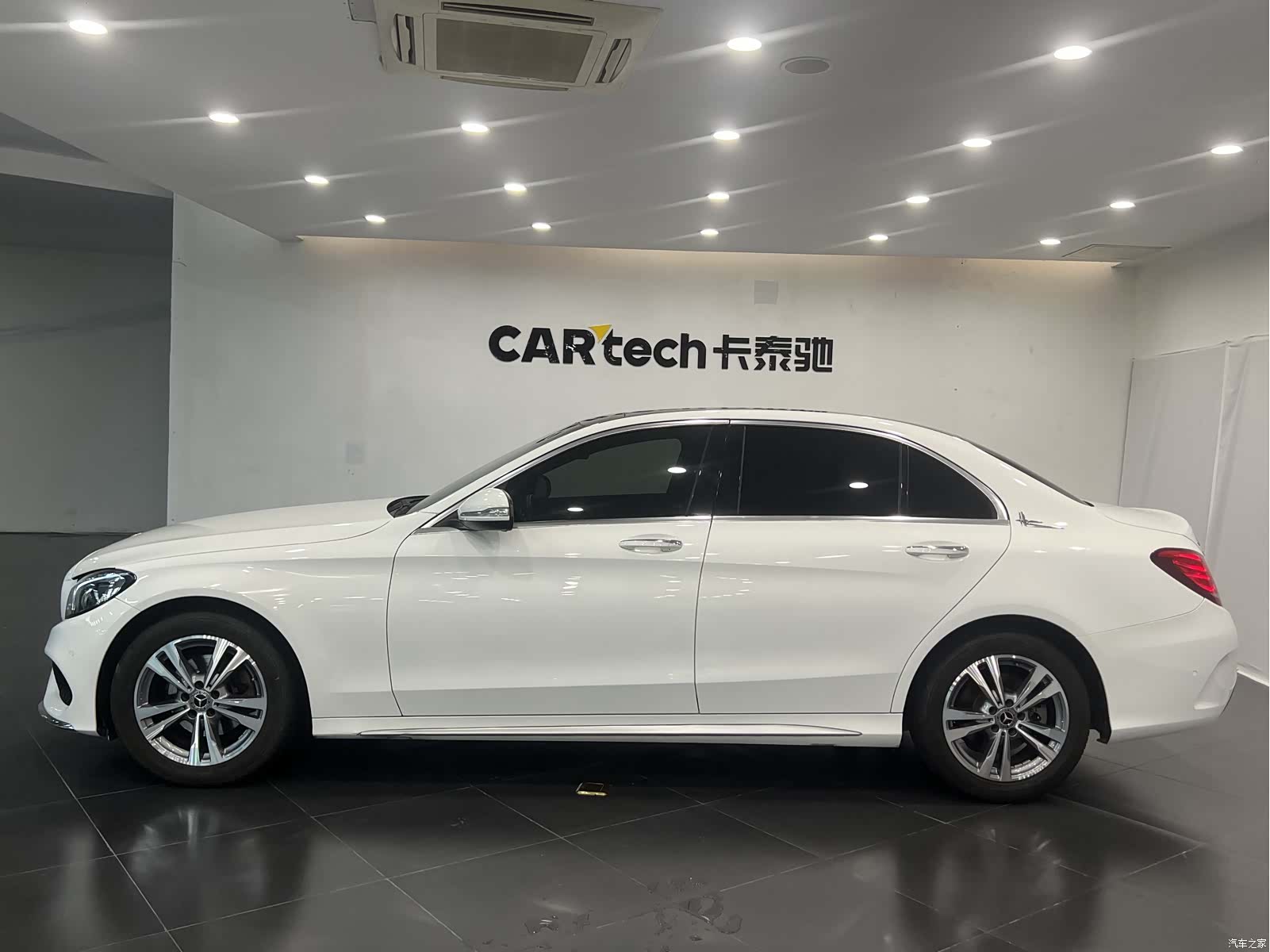Mercedes-Benz C-Class, 2017 20