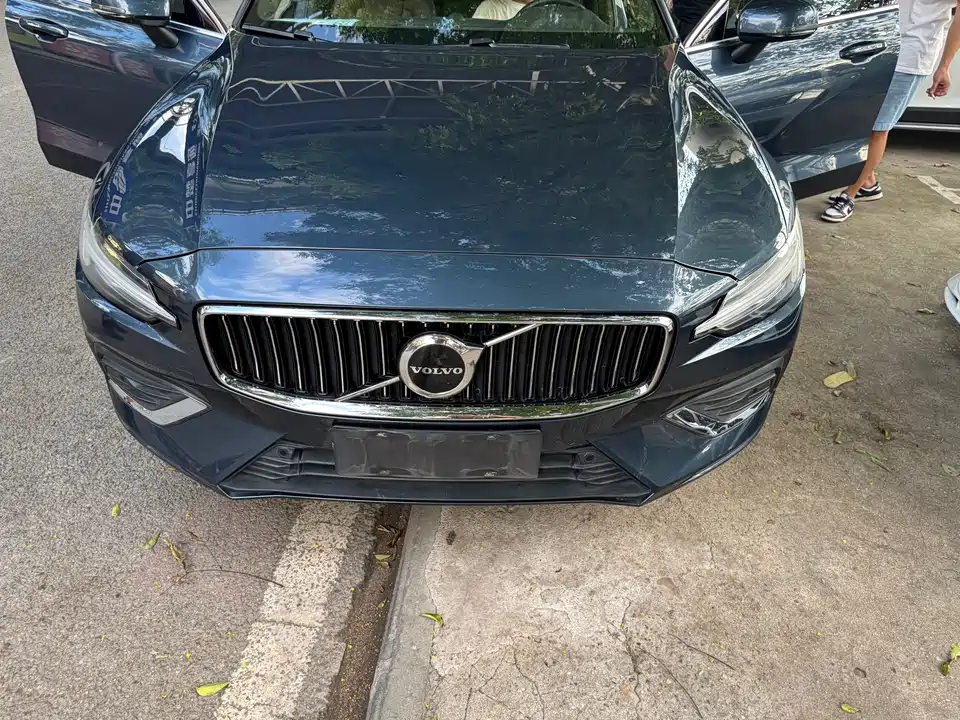 Volvo S60