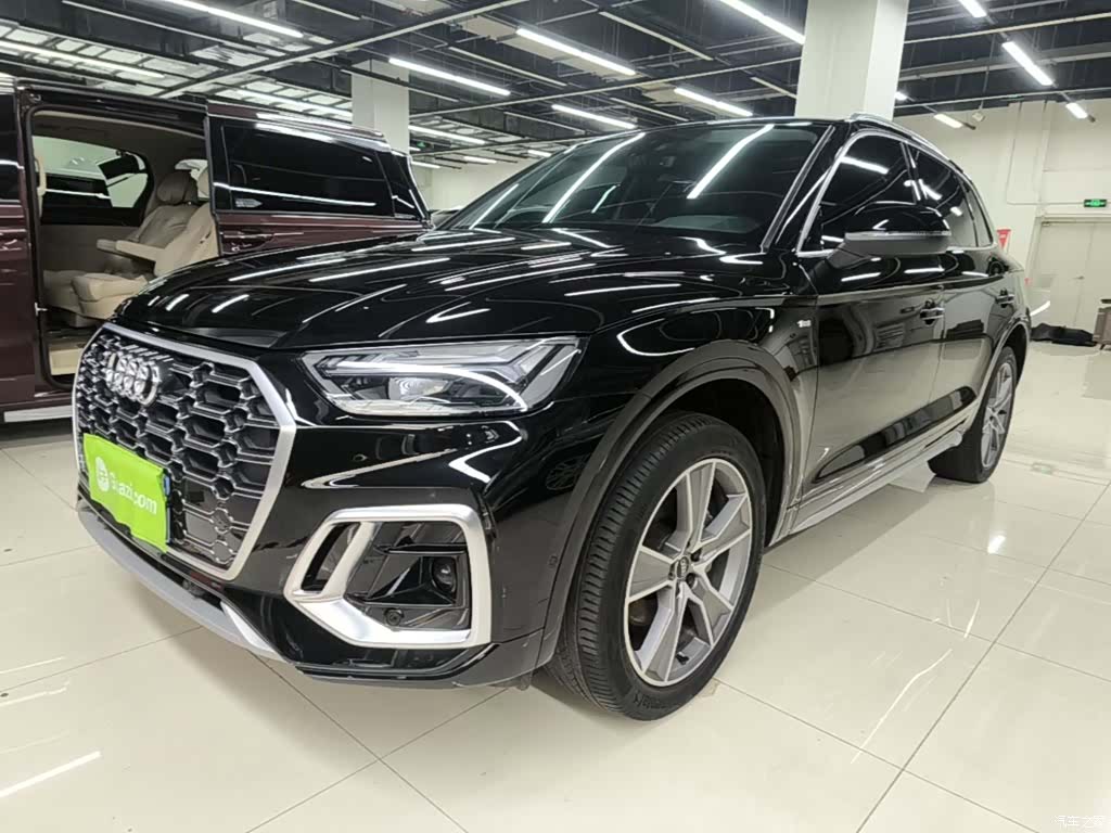 Audi Q5L, 2022 1