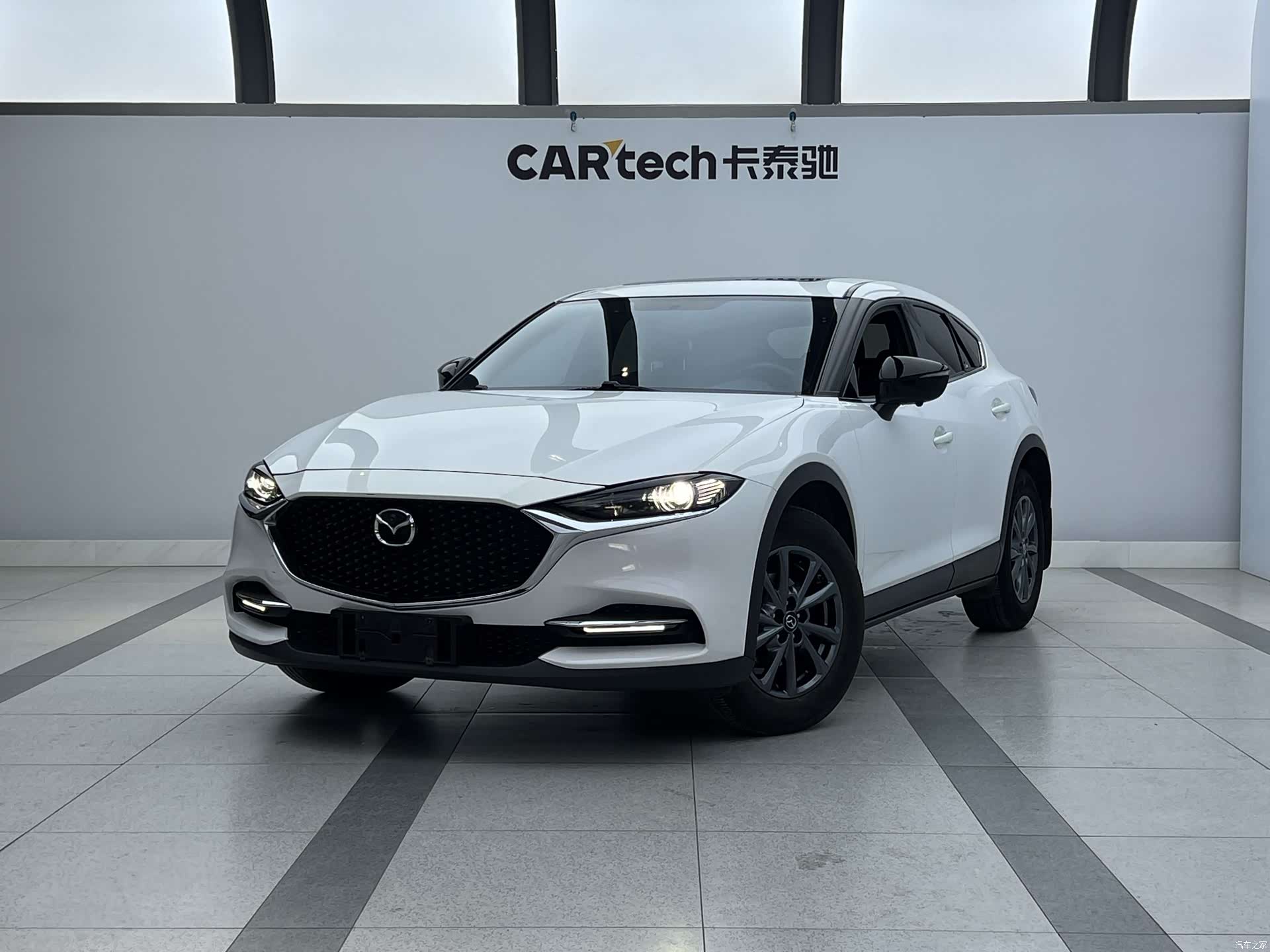 Mazda CX-4, 2023 1