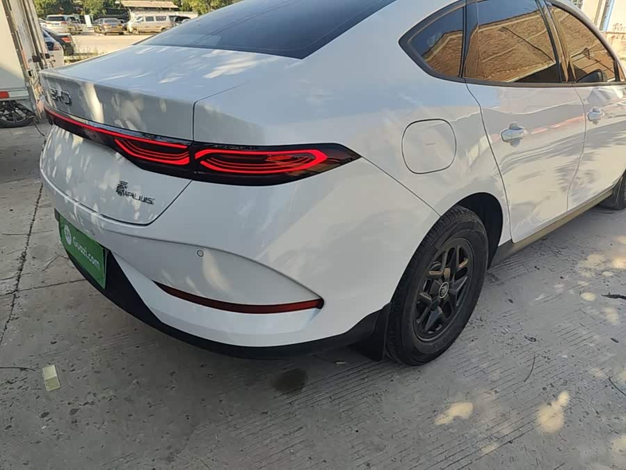 BYD Qin PLUS 2025, фото 8