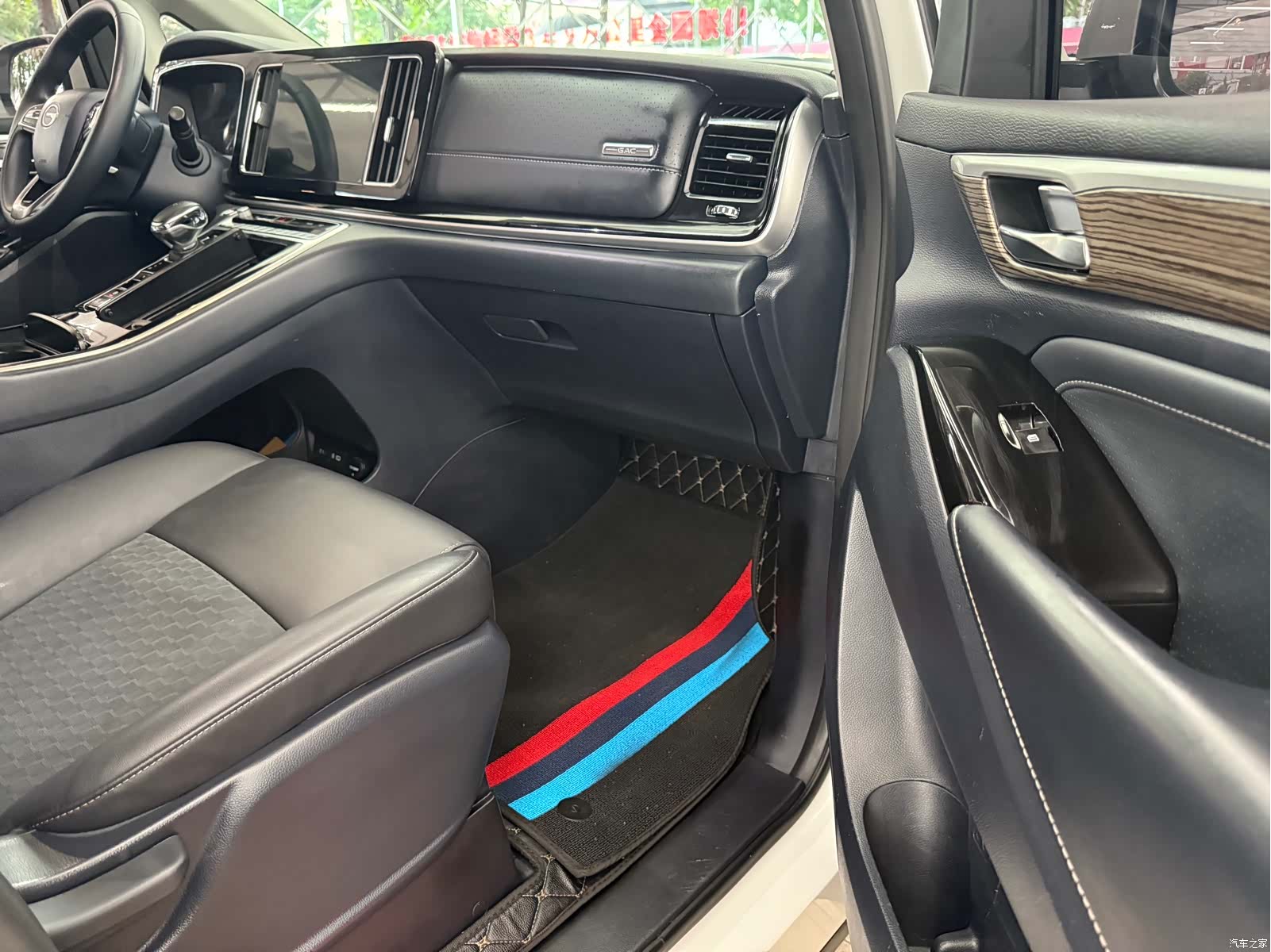 Trumpchi M8, 2023 17