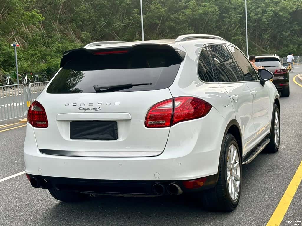 Porsche Cayenne, 2014 7