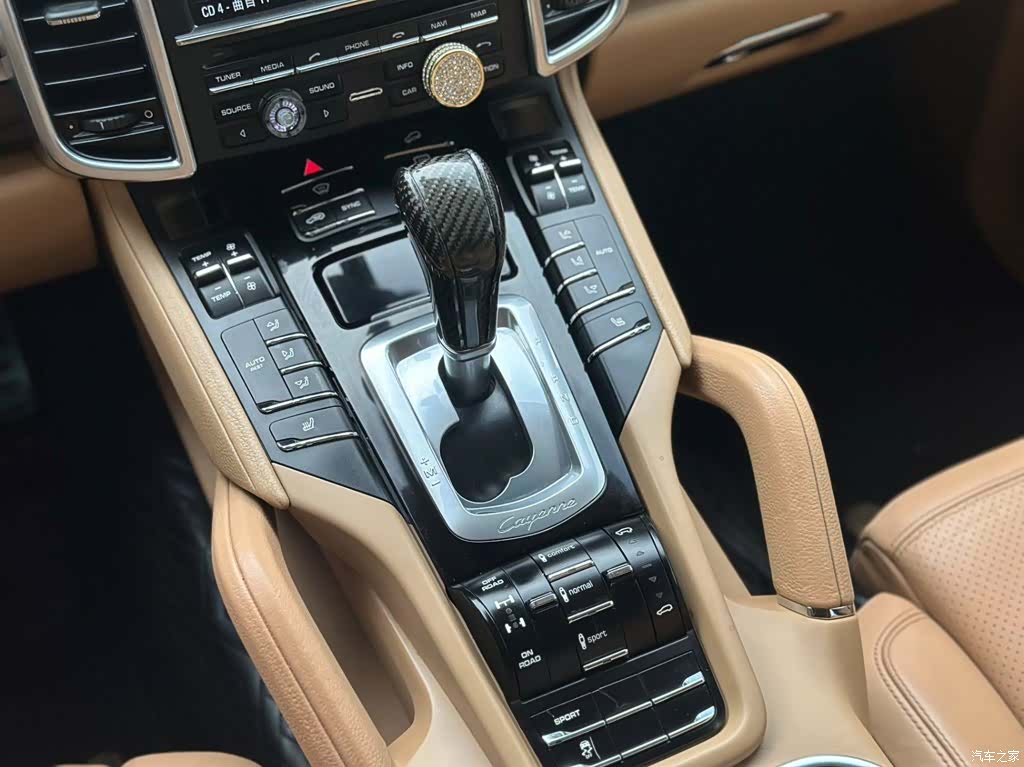 Porsche Cayenne, 2014 15