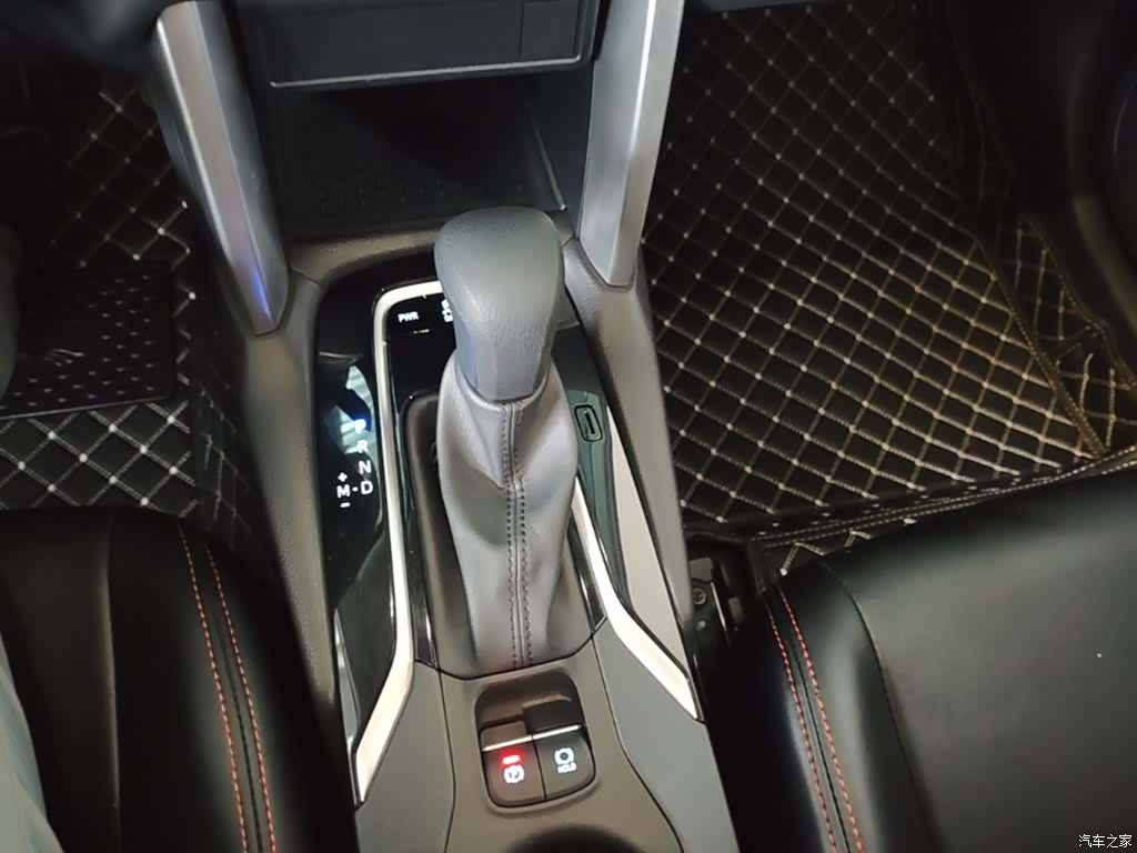Toyota Frontlander, 2023 14